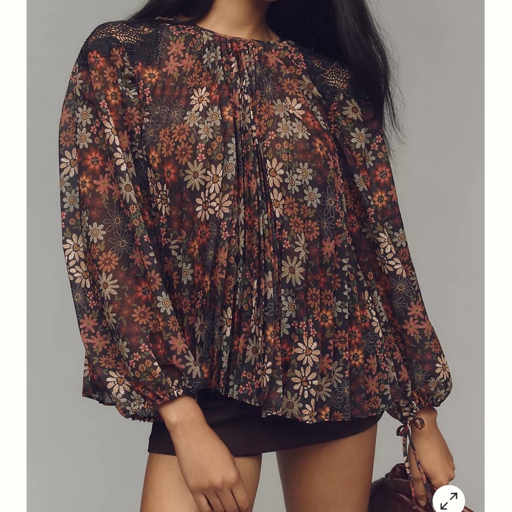 FARM Rio Multicolor Floral Blouse